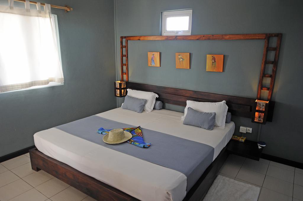 Domaine De La Paix Villa Bambou Room photo
